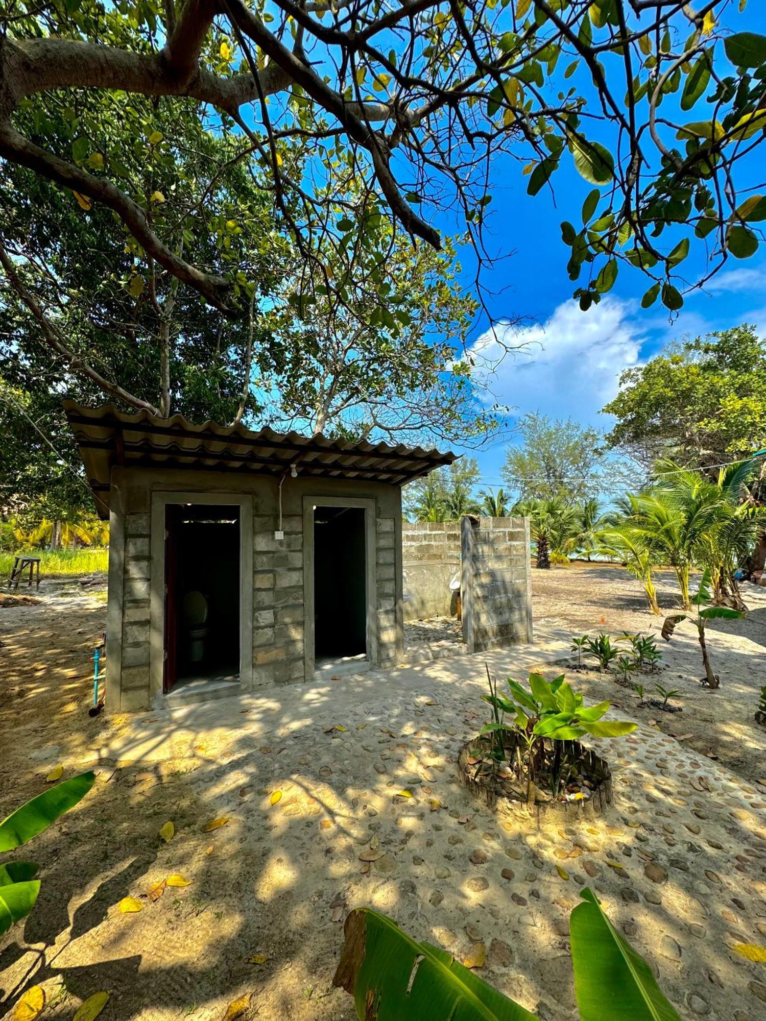 Rafikis Retreat Derm Tkov Village Exterior foto