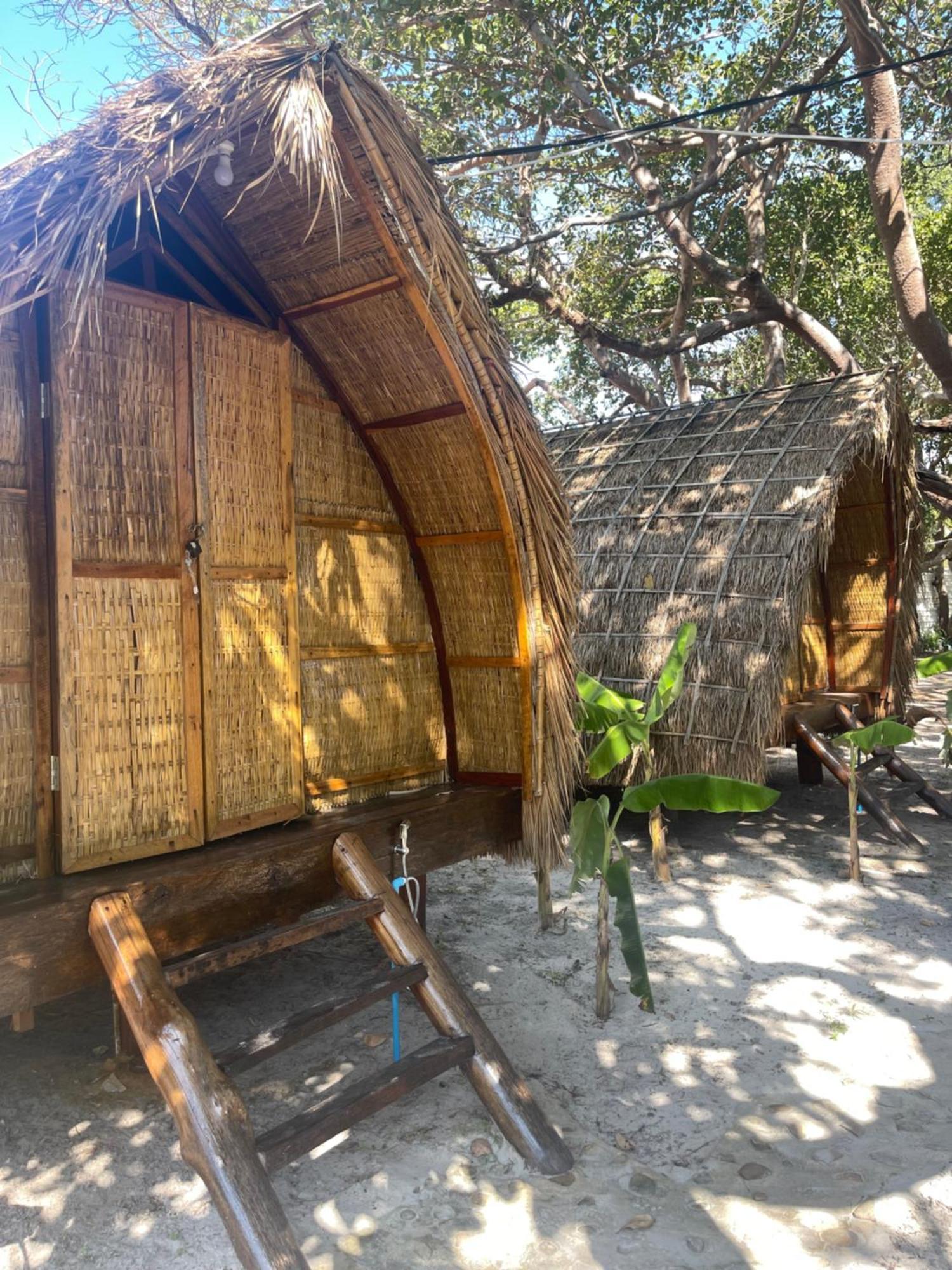 Rafikis Retreat Derm Tkov Village Exterior foto